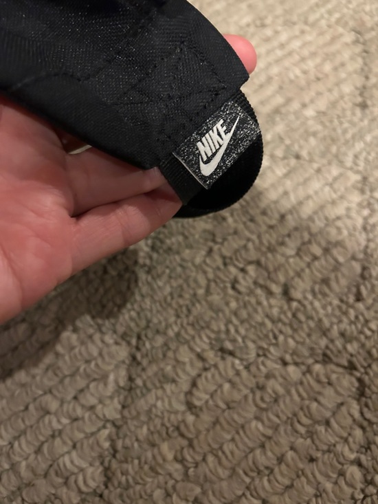 Nike Black Fanny Pack with White Swoosh - Picture 6 of 7